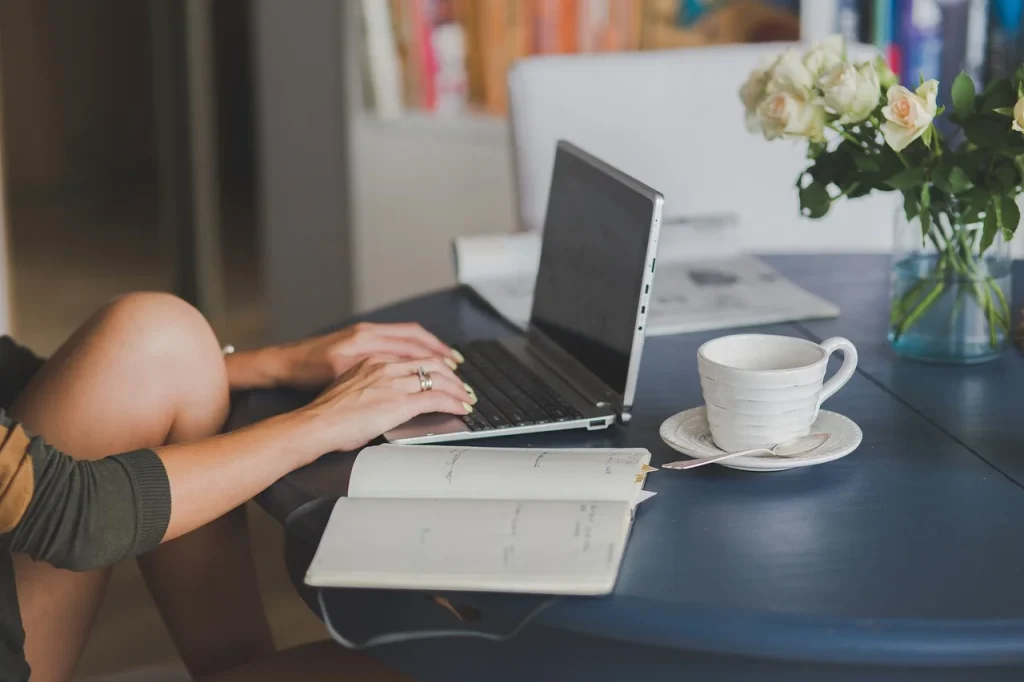 Should your small business have a blog